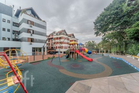 Image 17 - 868196
