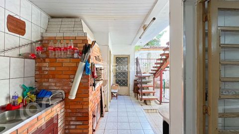 Image 19 - 868216