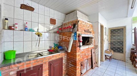Image 18 - 868216