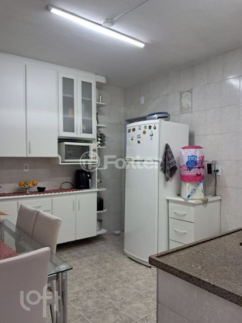 Image 1 - 868236