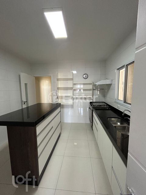 Image 2 - 868242