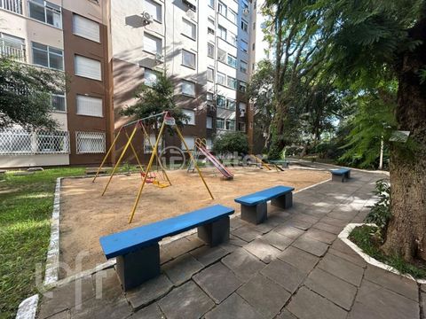 Image 12 - 868255