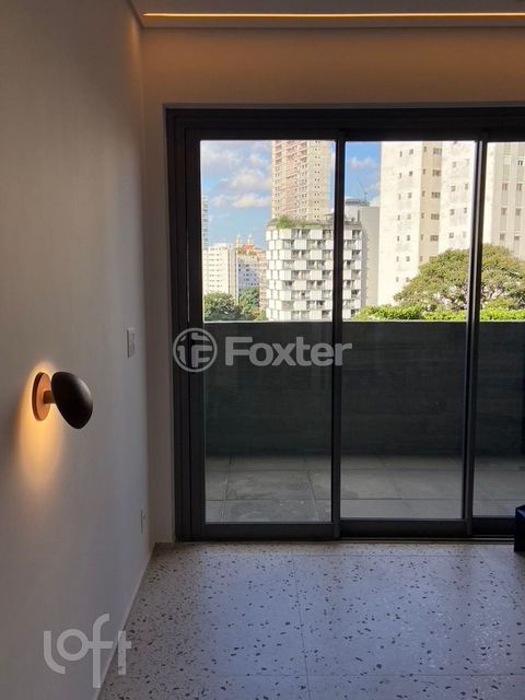 Image 9 - 868259