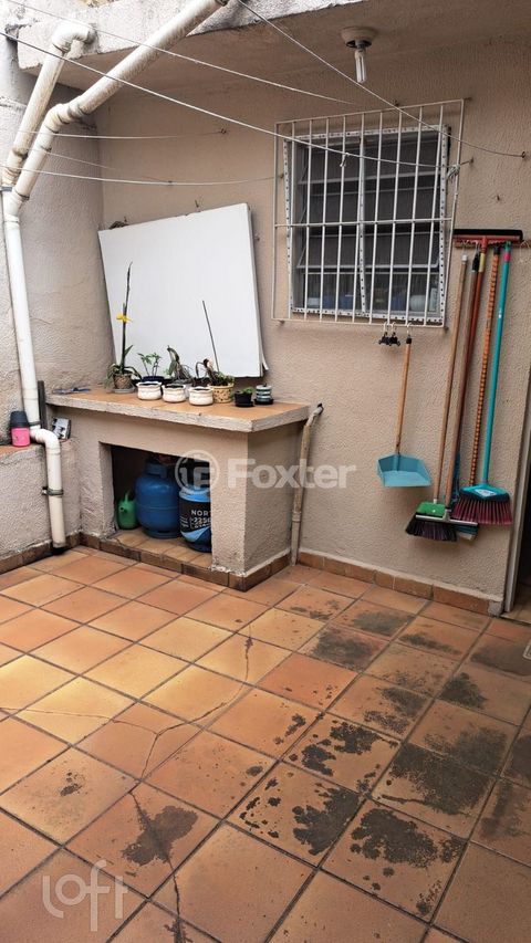 Image 4 - 868268