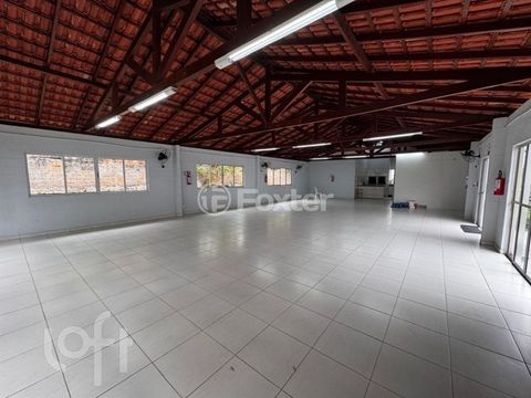 Image 17 - 868273