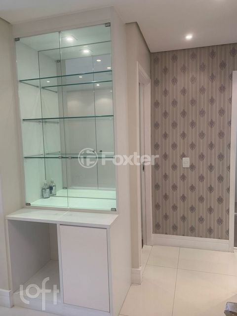 Image 1 - 868275