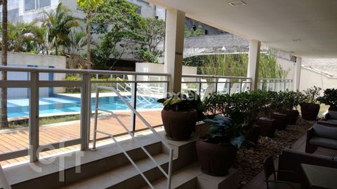 Image 5 - 868278