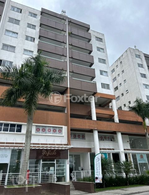 Image 13 - 868296