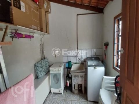 Image 10 - 868297