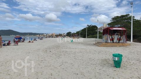 Image 11 - 868298