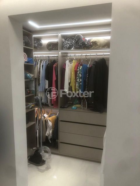 Image 7 - 868309