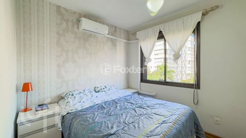 Image 7 - 868313