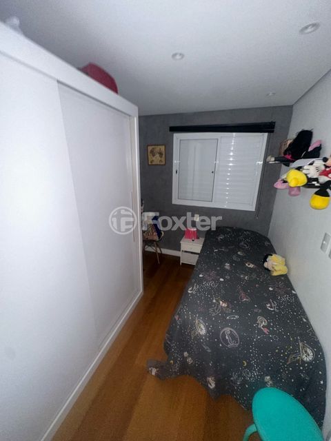 Image 7 - 868319