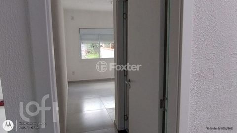 Image 6 - 868330