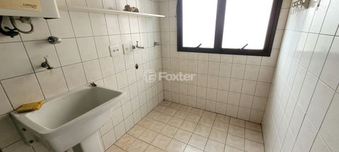 Image 7 - 868349