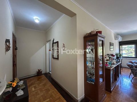 Image 11 - 868365