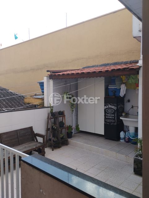 Image 7 - 868378