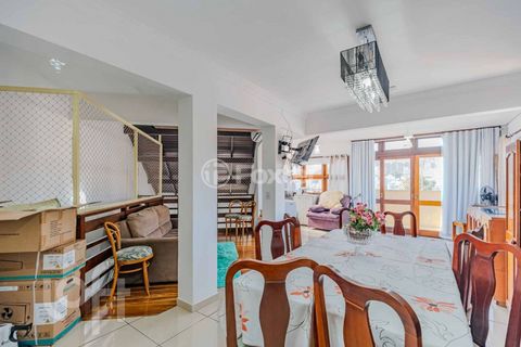Image 16 - 868501