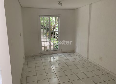 Image 5 - 868515