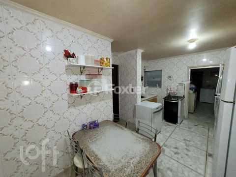 Image 4 - 868537