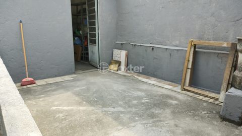 Image 3 - 868556
