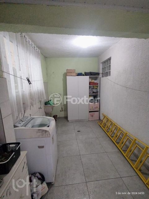 Image 7 - 868568