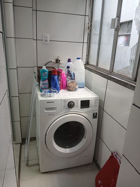 Image 7 - 868577