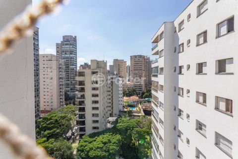 Image 19 - 868602