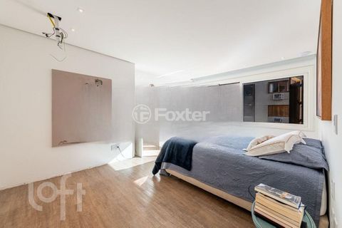 Image 18 - 868662
