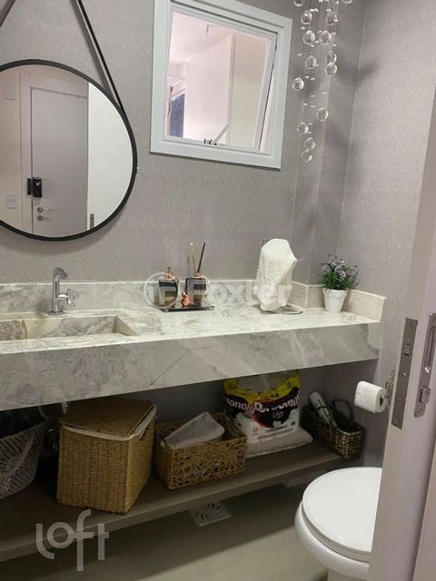 Image 14 - 868665