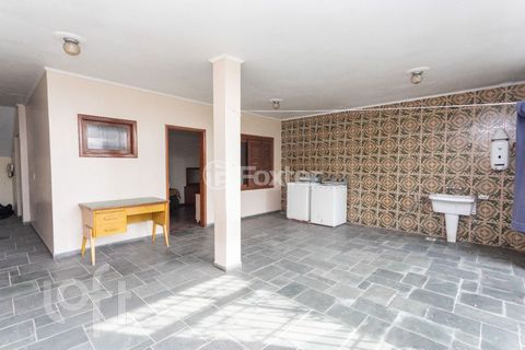 Image 7 - 868671