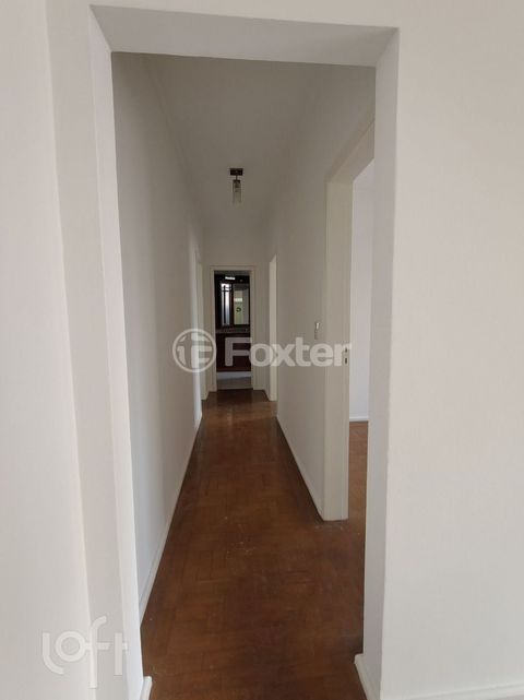 Image 1 - 868676