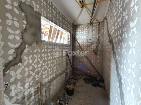 Image 10 - 868682