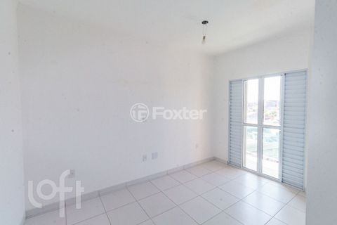 Image 10 - 868691