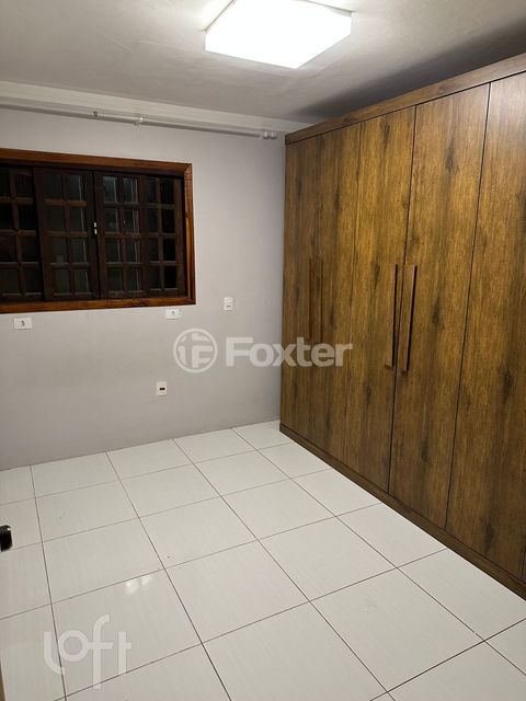 Image 3 - 868696
