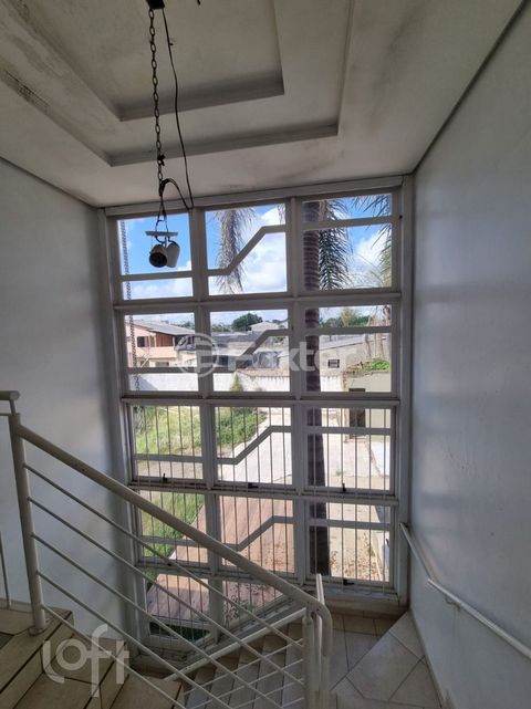 Image 7 - 868702