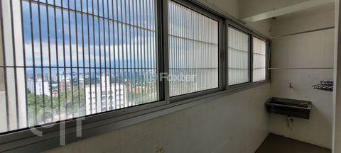 Image 9 - 868704