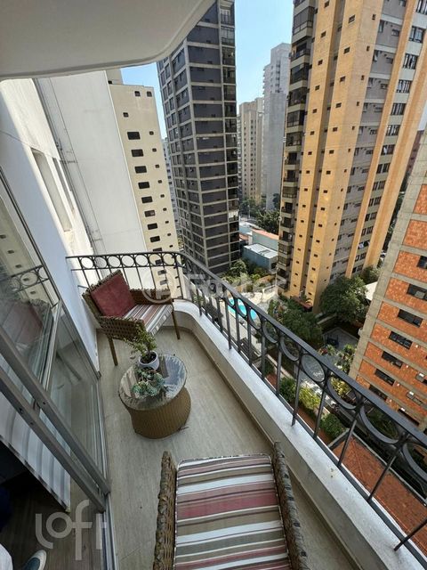 Image 1 - 868721