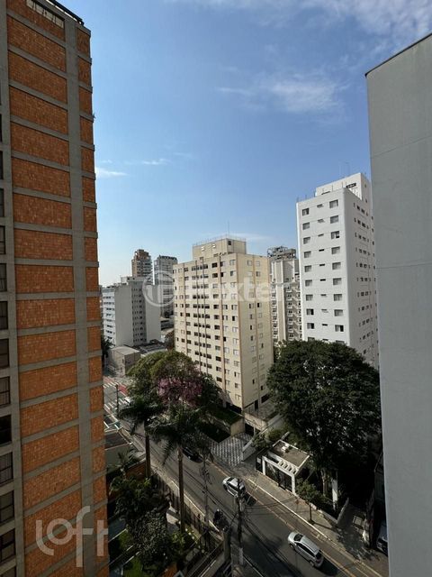 Image 2 - 868721