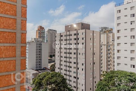 Image 9 - 868721