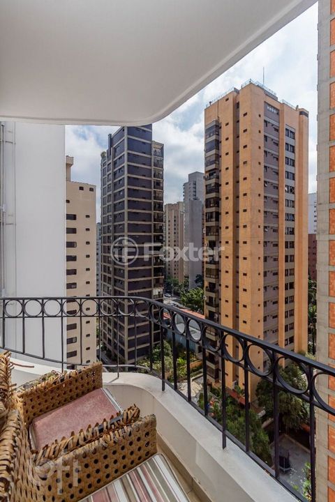 Image 7 - 868721