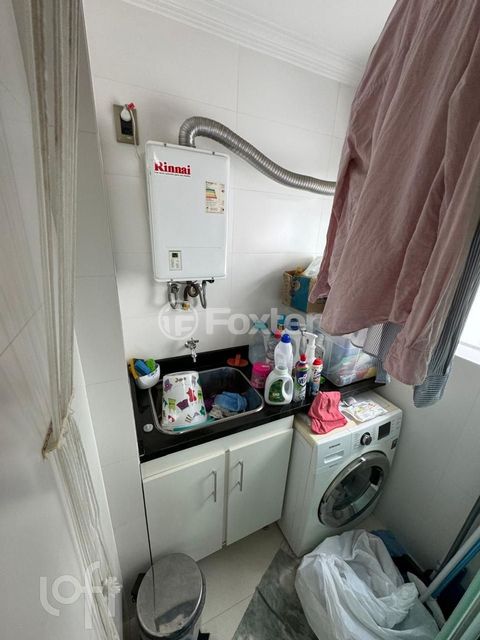 Image 3 - 868721