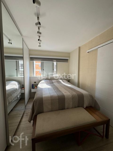Image 7 - 868721