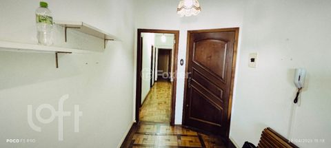 Image 11 - 868731