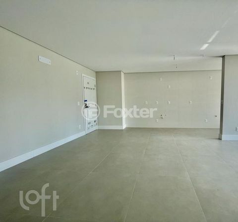 Image 13 - 868759