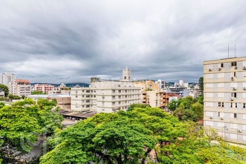Image 10 - 868784