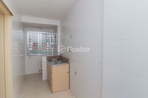 Image 11 - 868790