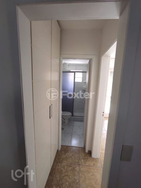 Image 5 - 868811