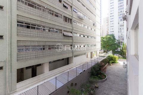 Image 10 - 868838