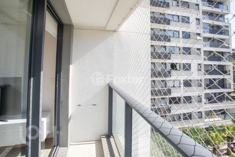 Image 9 - 868856